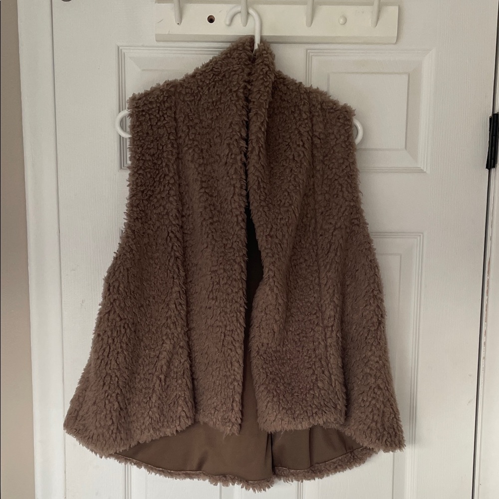 Sherpa Vest